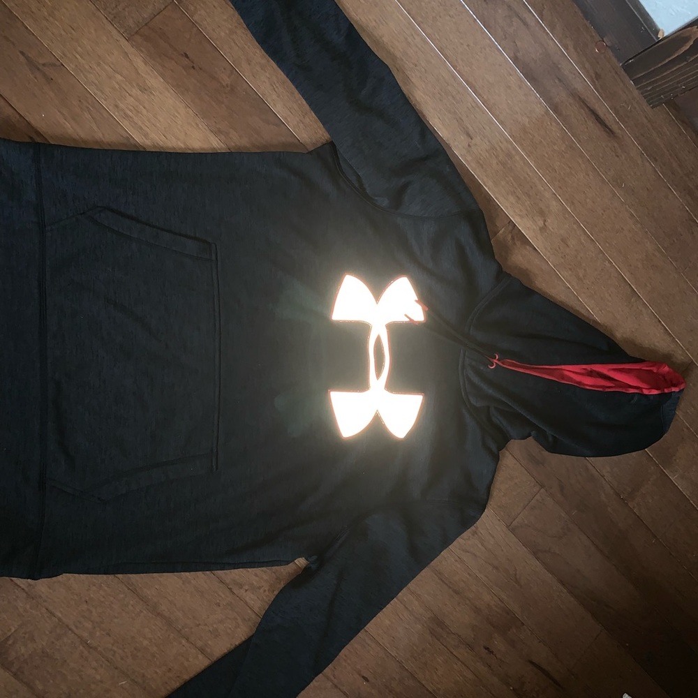 Under Armor Black/Grey w/Red hoodie sweatshirt!
